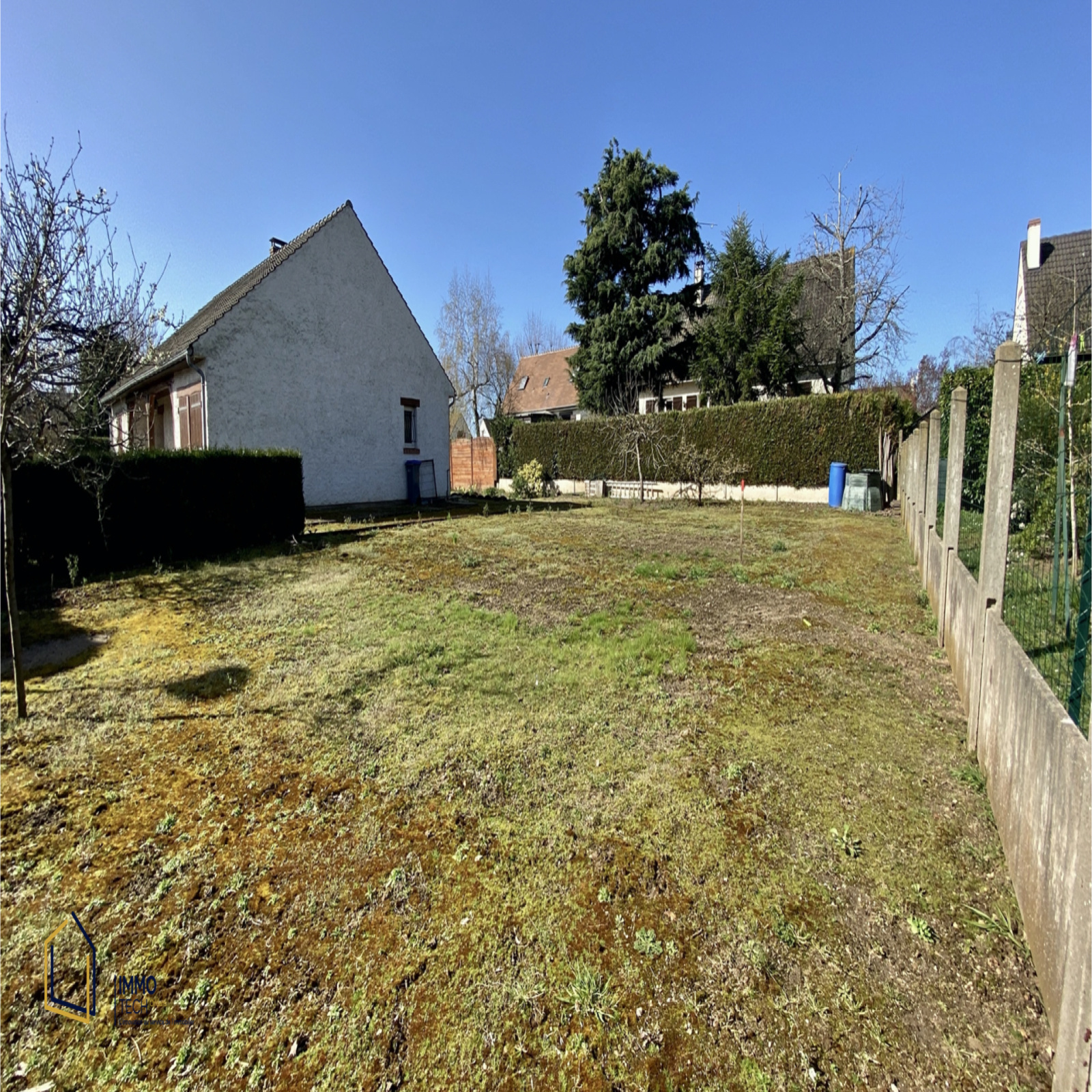 Prix Au M2 Terrain Non Constructible vente Olivet - Terrain constructible de 398 m2 en zone non inondable.